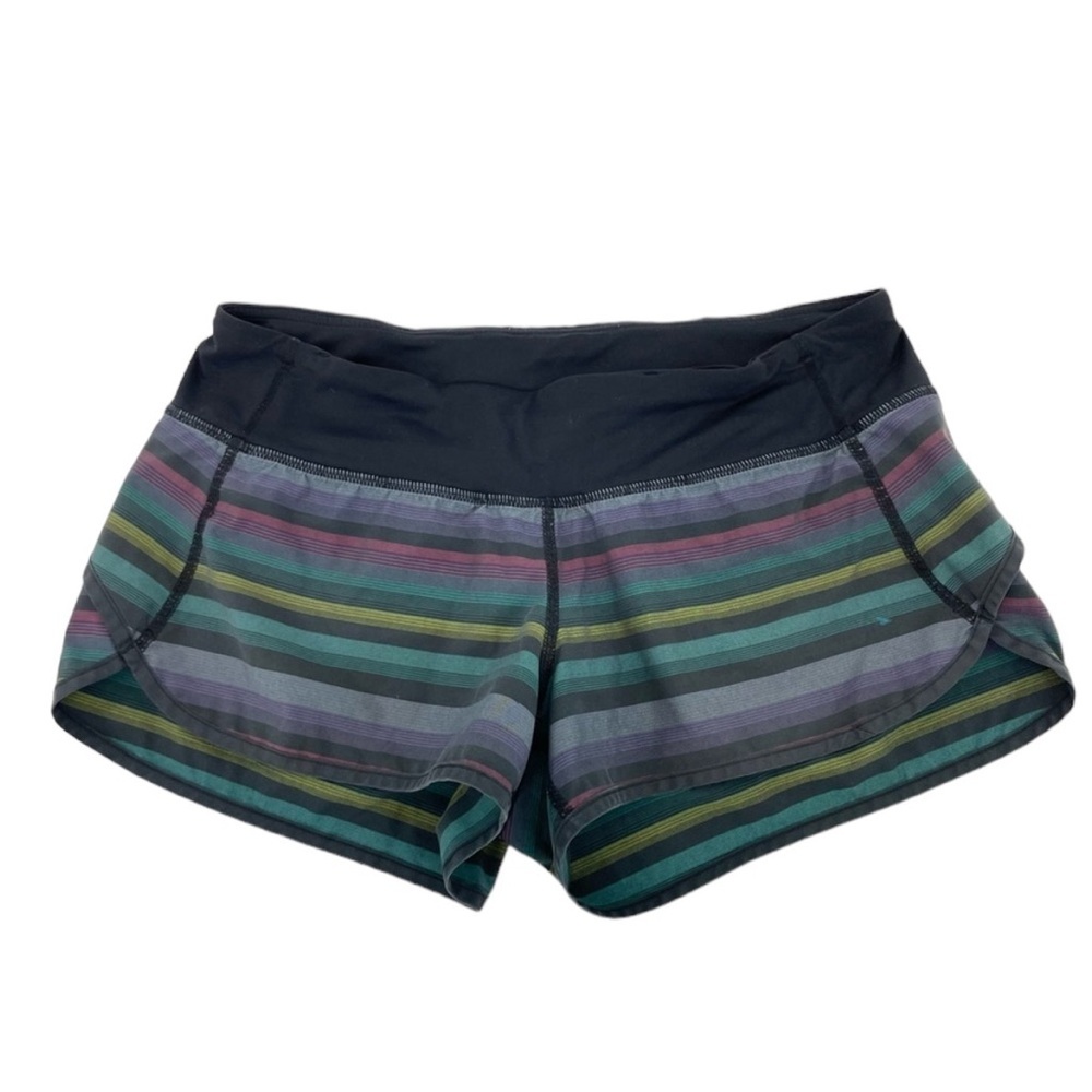 Lululemon *Rare Color/Pattern* Shorts Size 6 Poncho Stripe